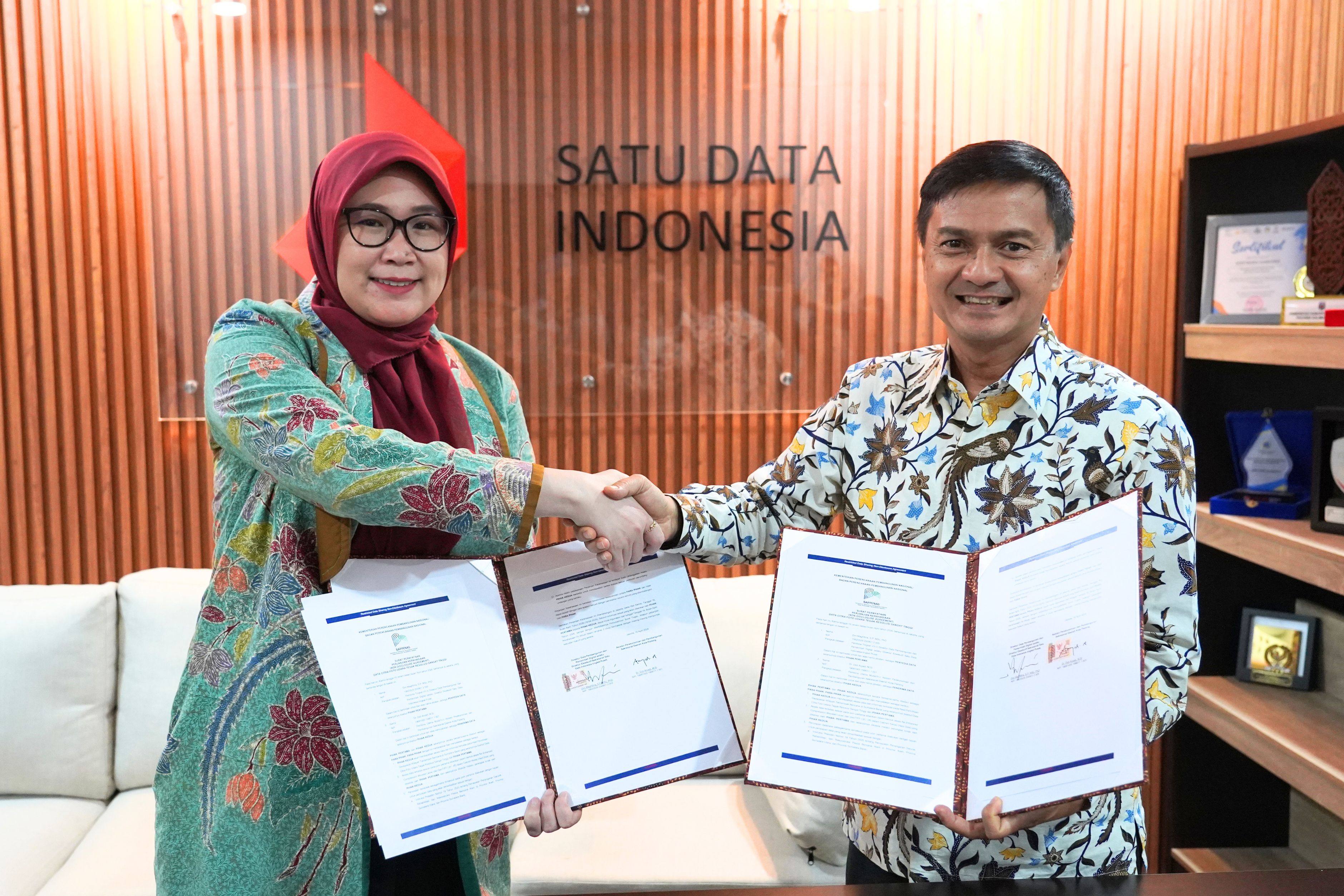 Kolaborasi Data Citra Foto Udara Pascabencana Padang Diperkuat, Bappenas Tegaskan Aspek Keamanan